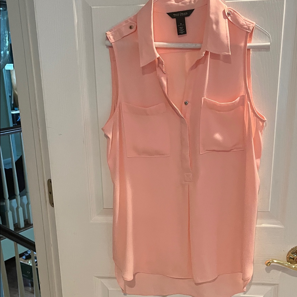 White House Black Market Light Pink Sleeveless Blouse